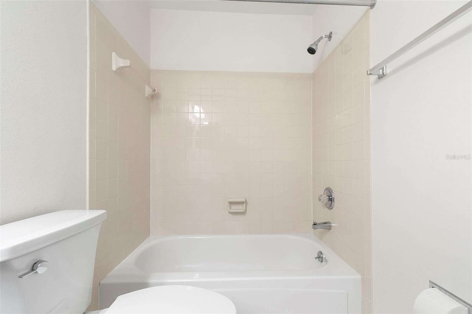 Image 15 of 42 For 1836 Craven Drive