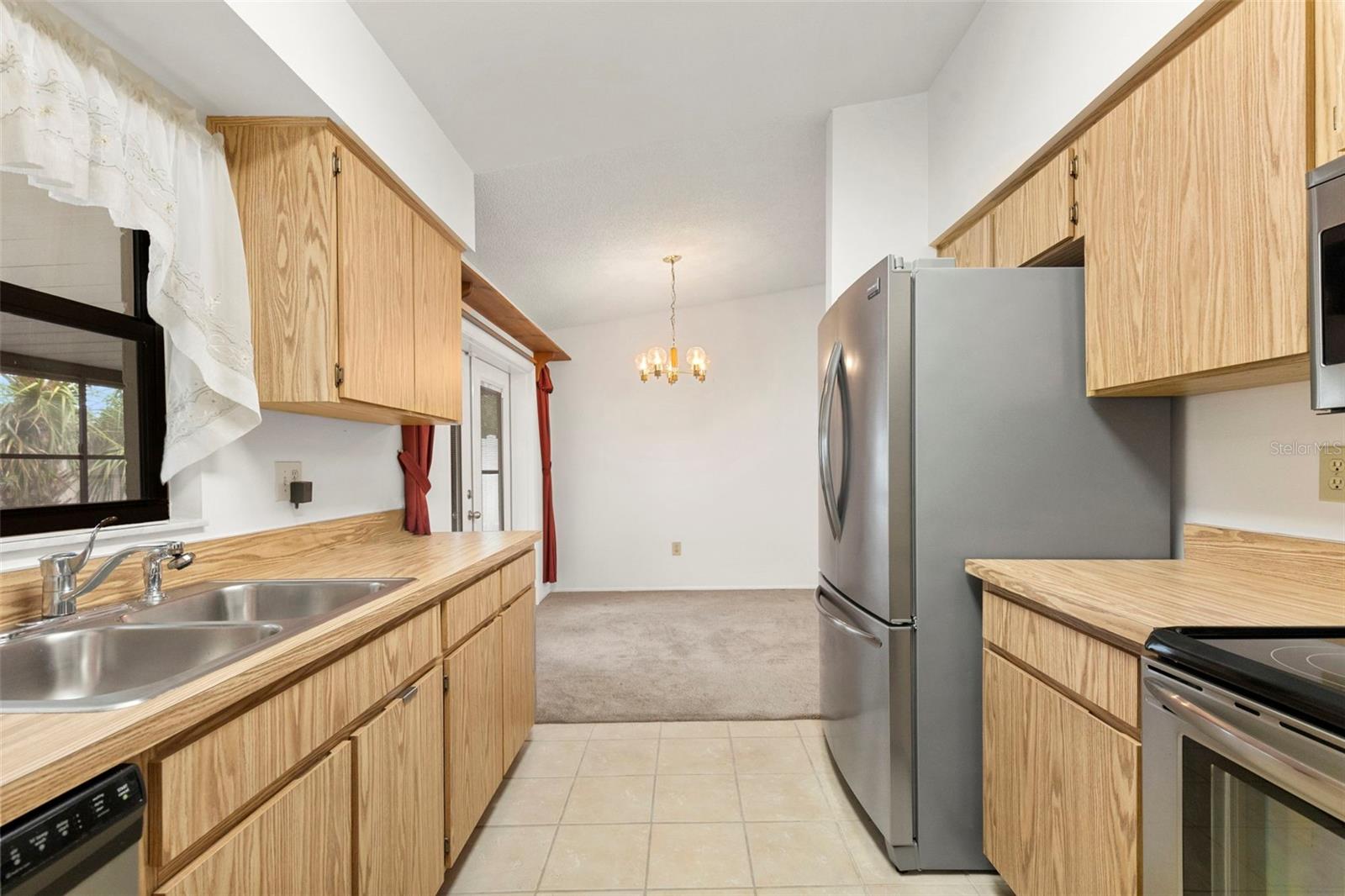 Image 7 of 42 For 1836 Craven Drive