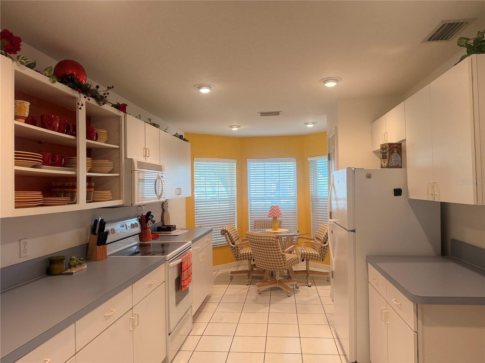 Image 3 of 28 For 6157 Cannondale Drive