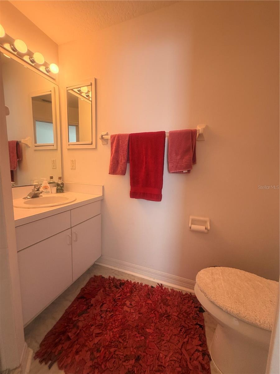 Image 9 of 28 For 6157 Cannondale Drive