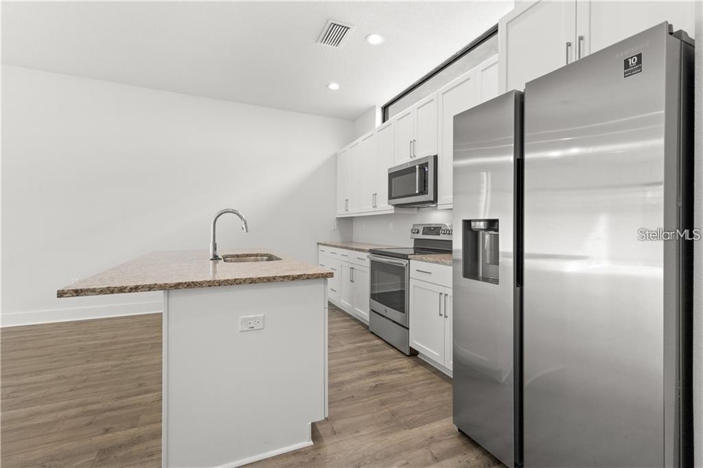 Image 12 of 25 For 4810 Mcelroy Avenue 21