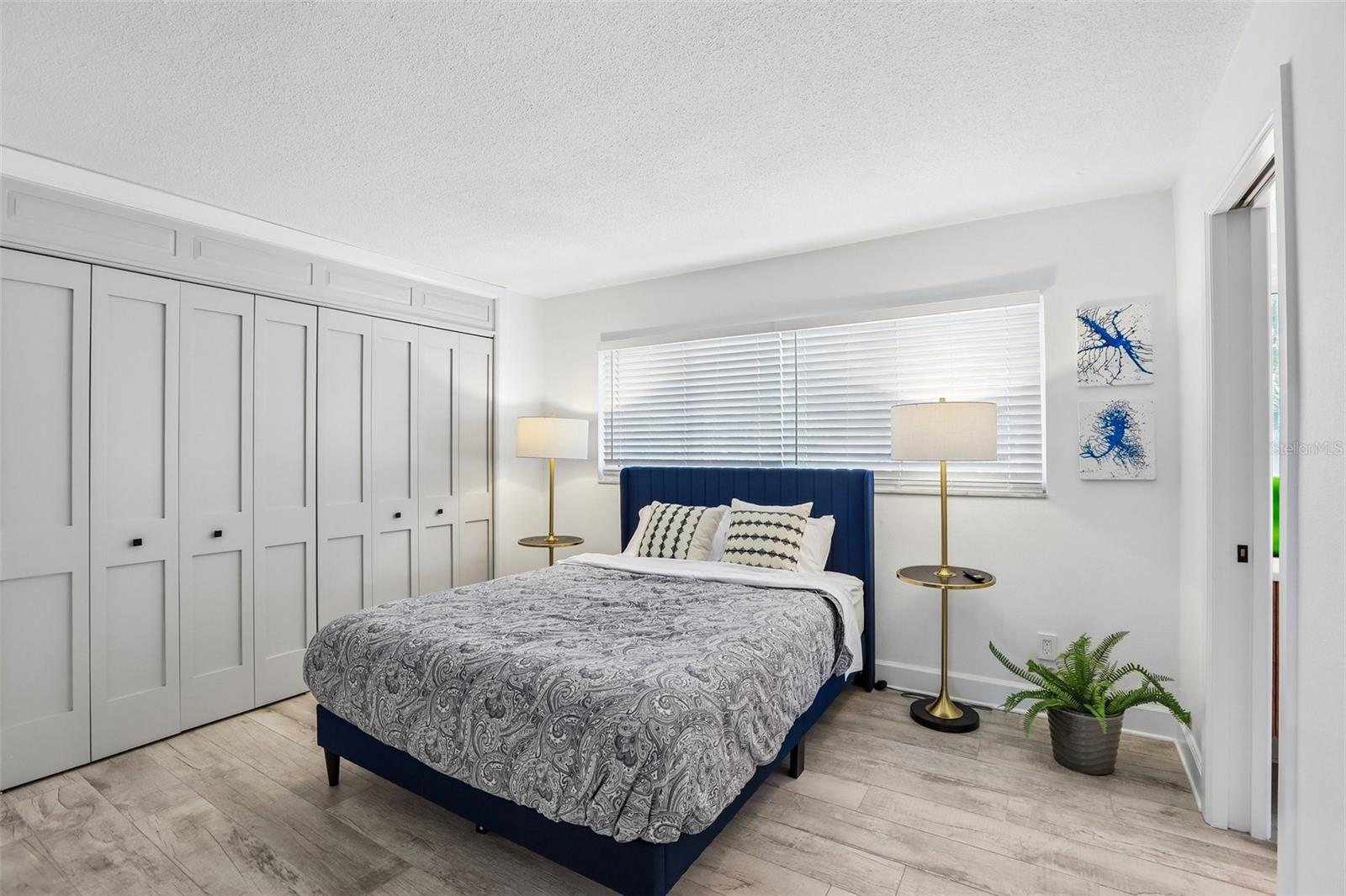 Image 30 of 63 For 3203 Hibiscus Drive W