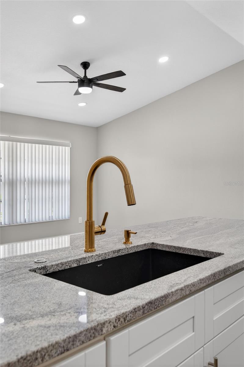 Image 17 of 56 For 1510 Kestrel Way