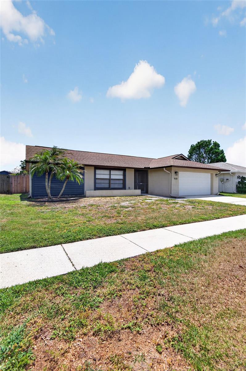 Image 2 of 56 For 1510 Kestrel Way