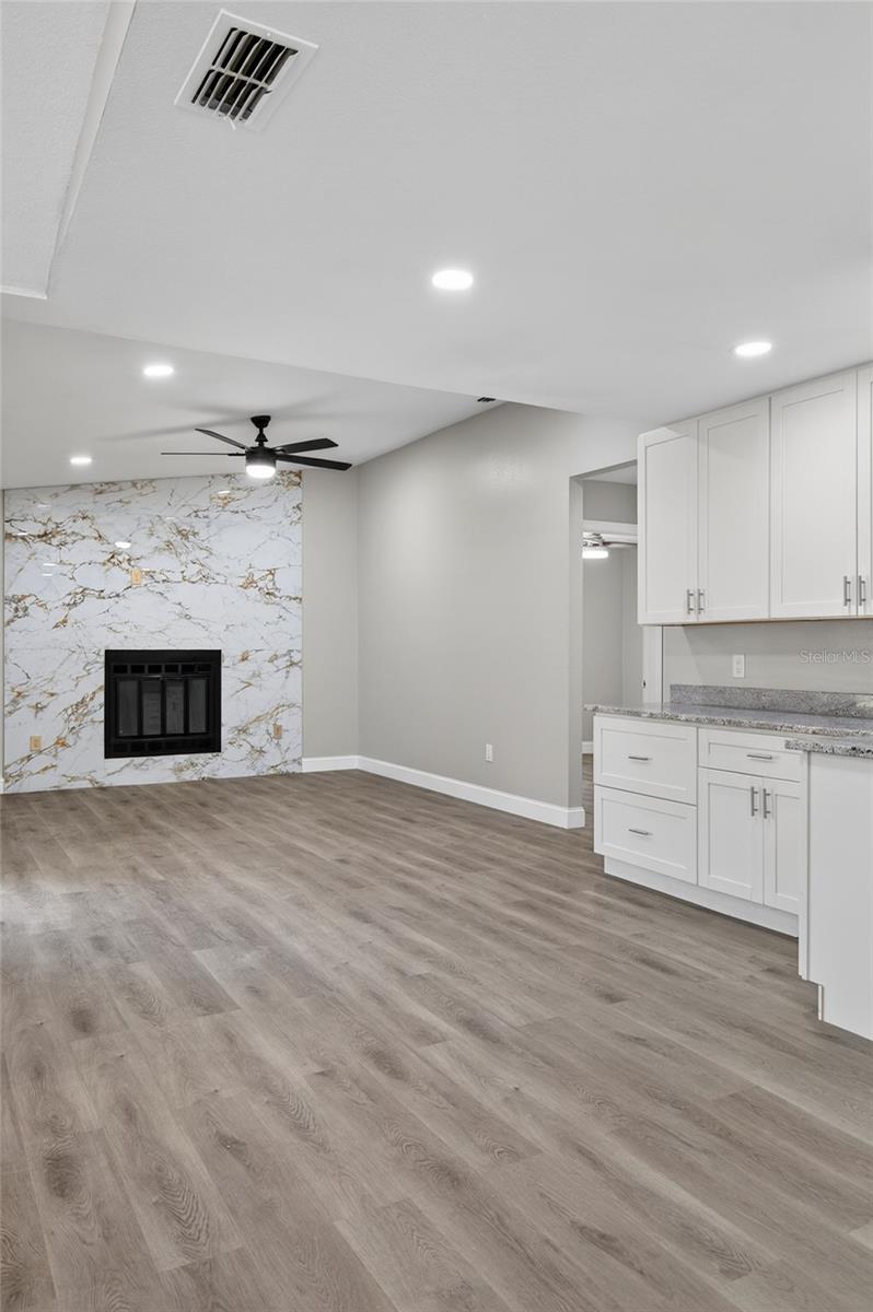 Image 23 of 56 For 1510 Kestrel Way