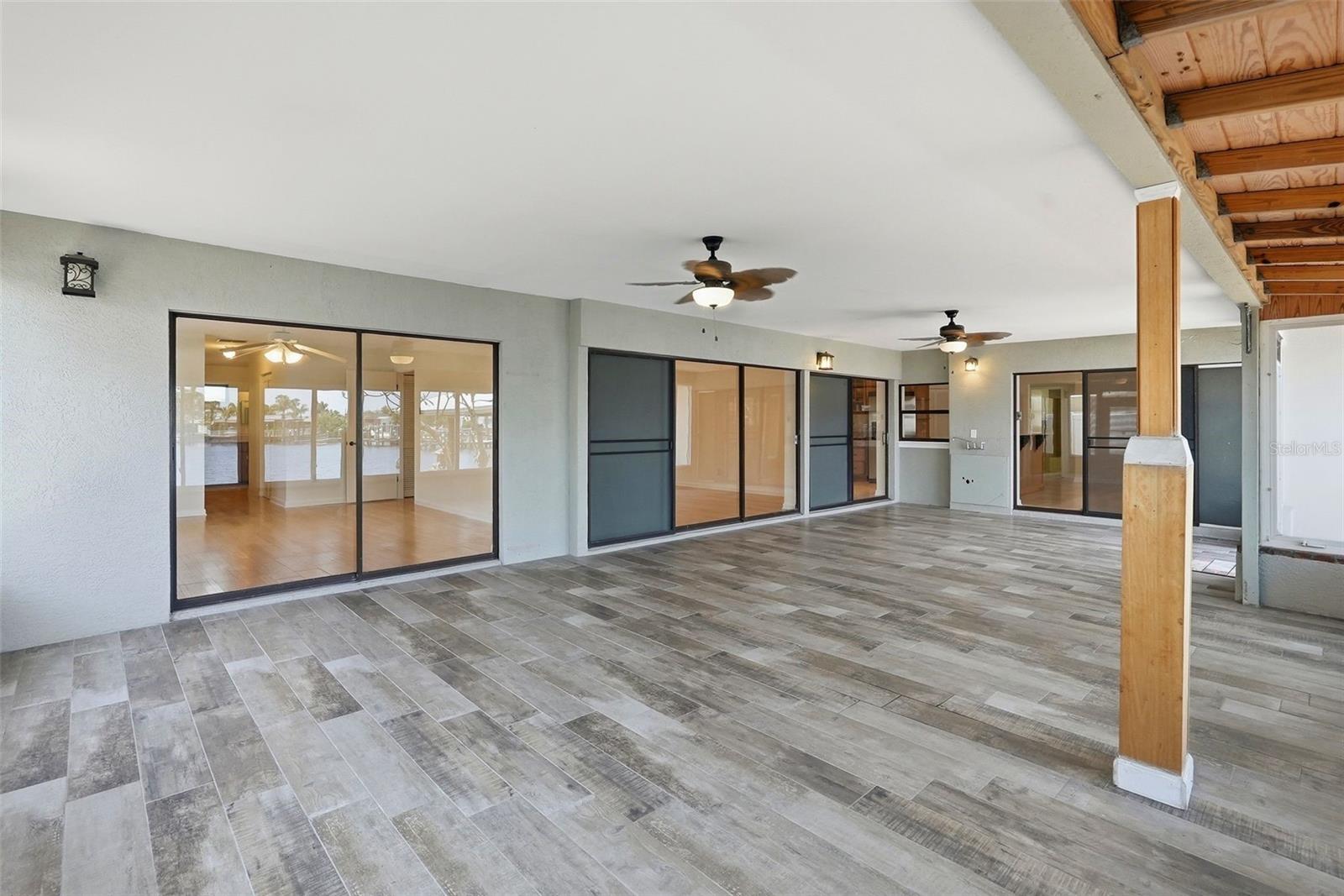 Image 36 of 45 For 2300 Shore Drive Se