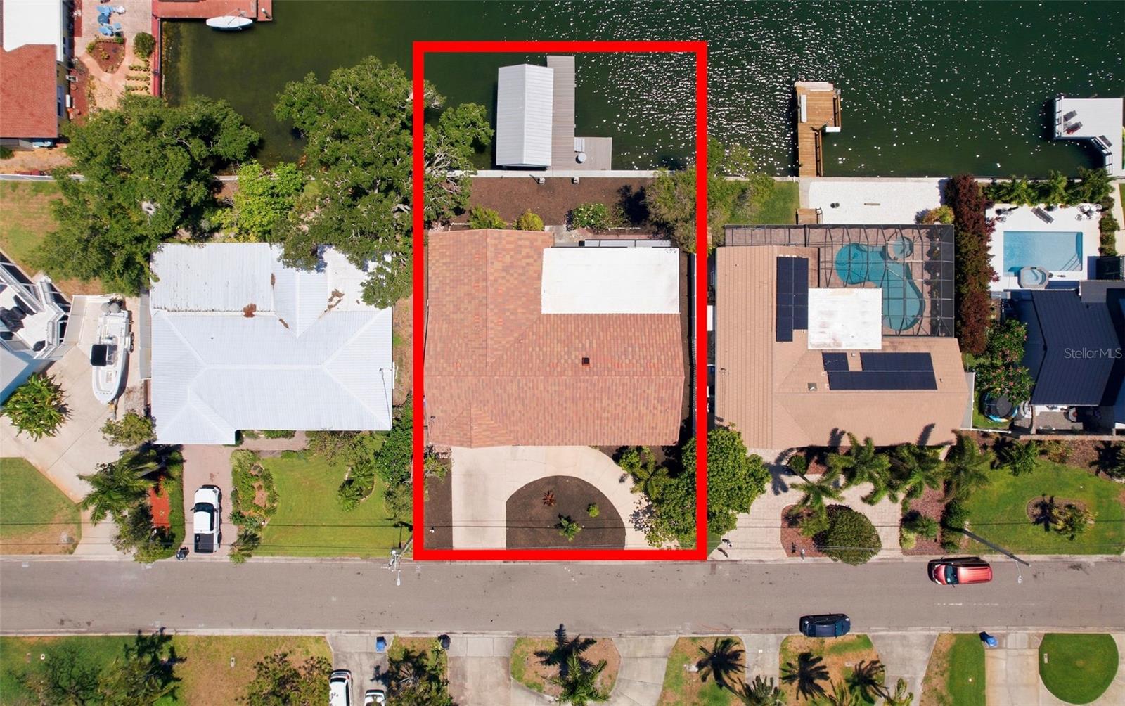 Image 41 of 45 For 2300 Shore Drive Se