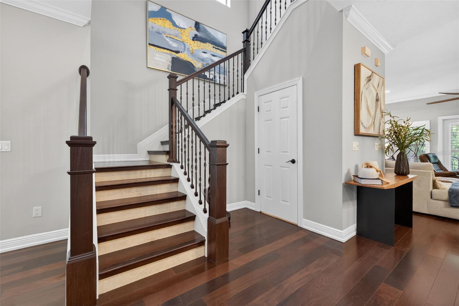 Image 18 of 44 For 252 Valencia Circle