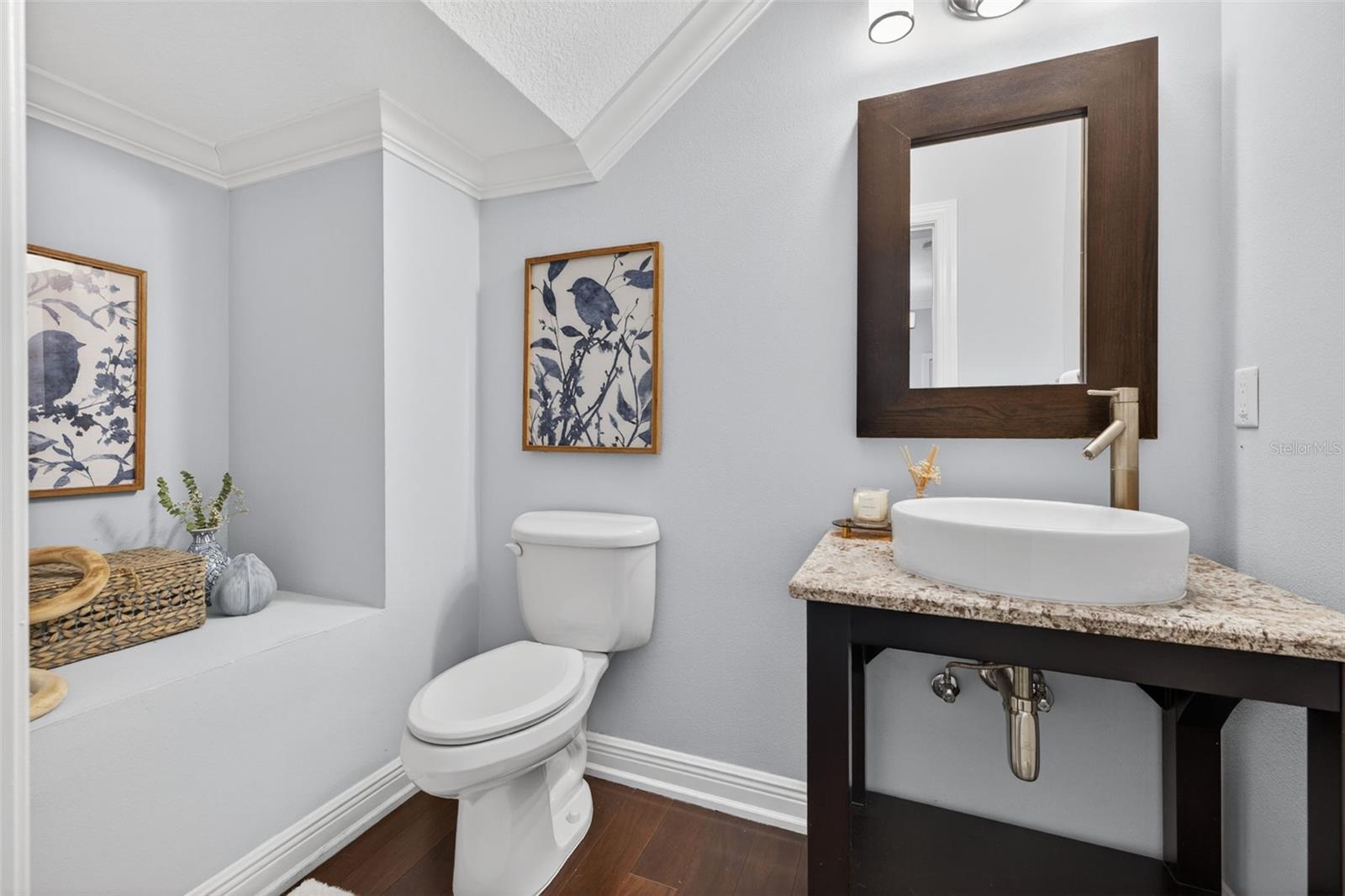 Image 32 of 44 For 252 Valencia Circle