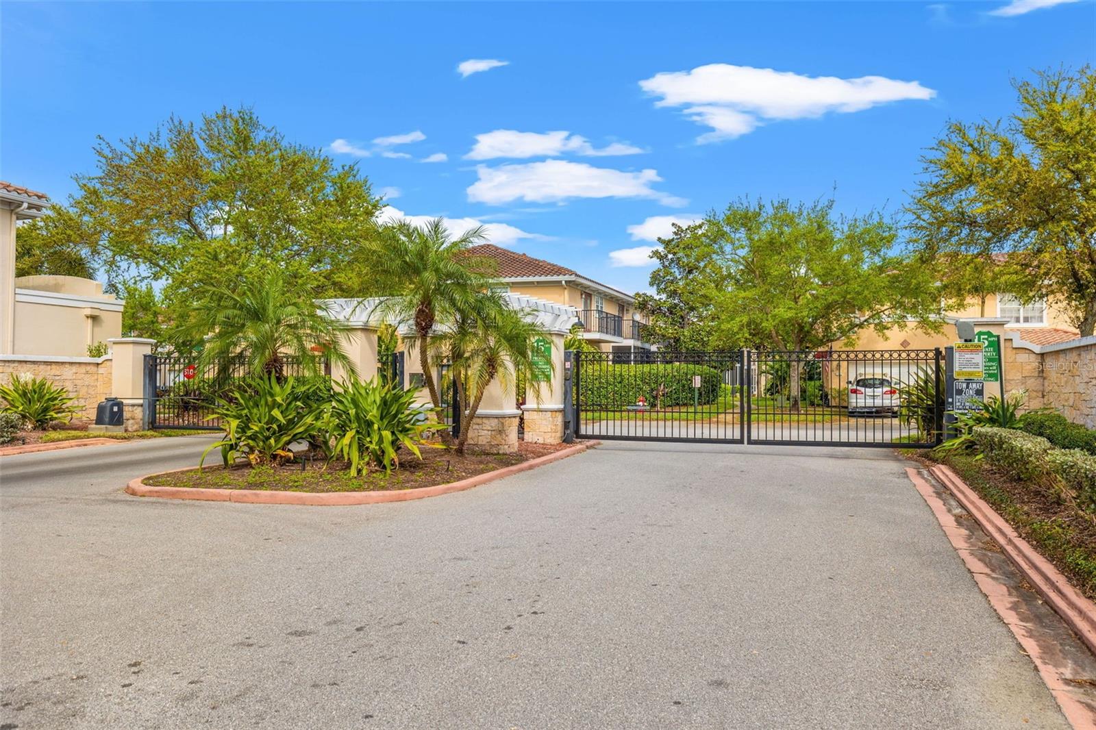 Image 42 of 44 For 252 Valencia Circle
