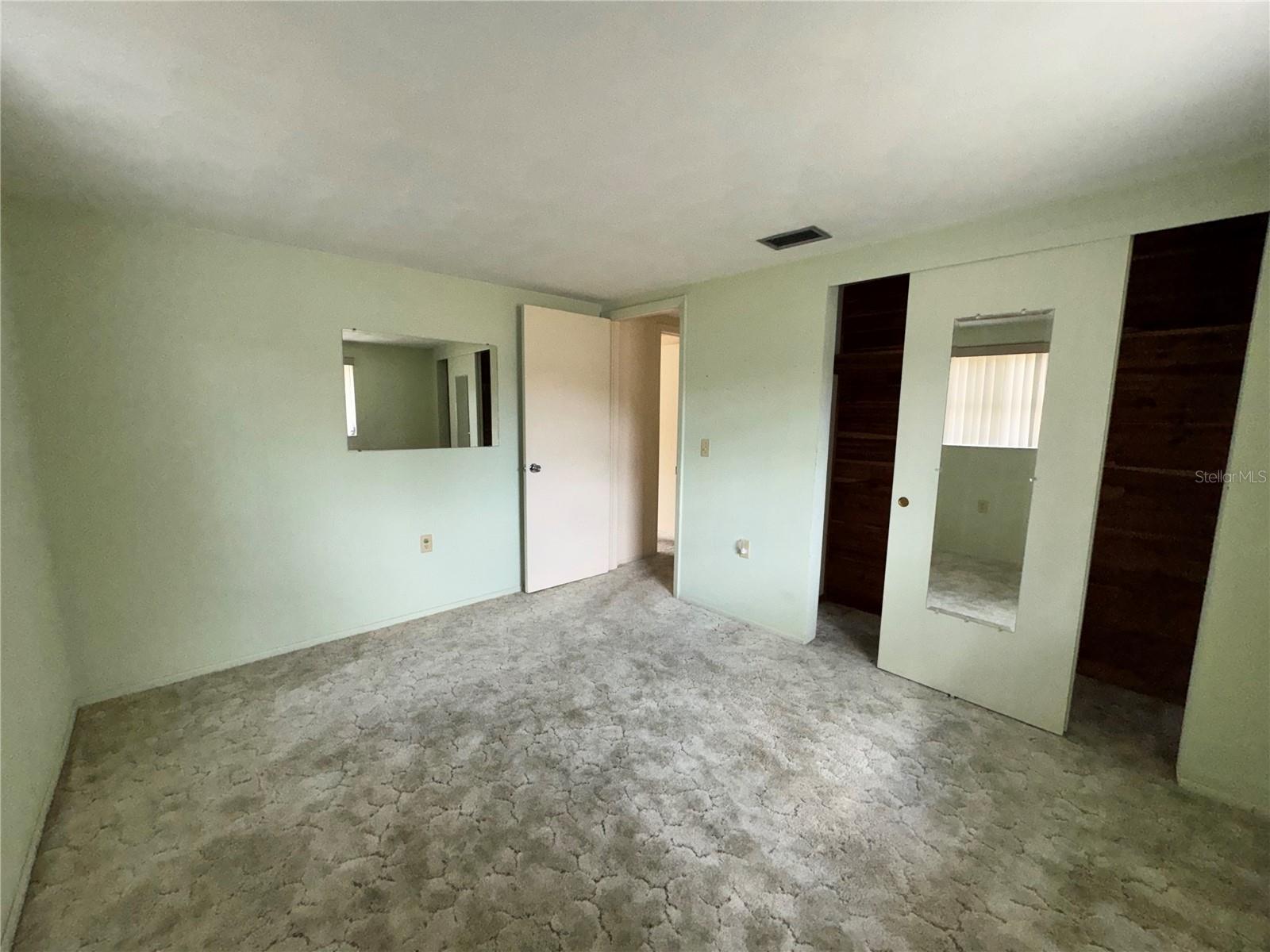 Image 21 of 27 For 2826 Raven Drive