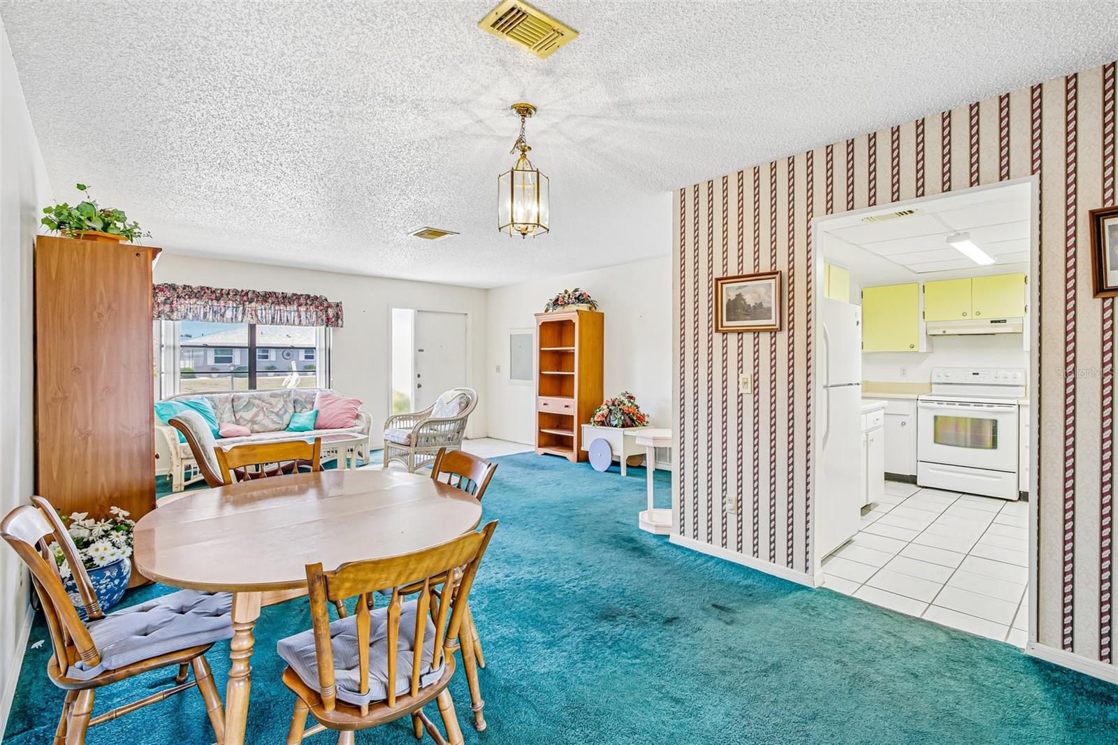Image 12 of 57 For 647 Fort Duquesna Drive