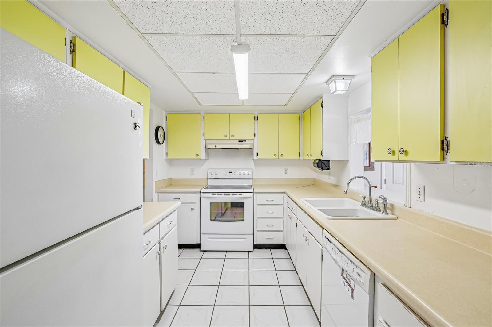 Image 13 of 57 For 647 Fort Duquesna Drive