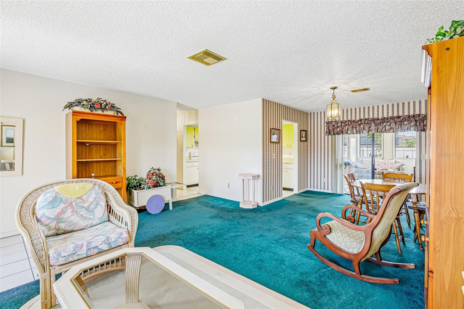 Image 7 of 57 For 647 Fort Duquesna Drive