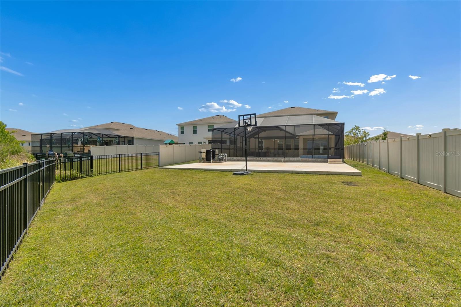 Image 33 of 48 For 3052 Living Coral Drive