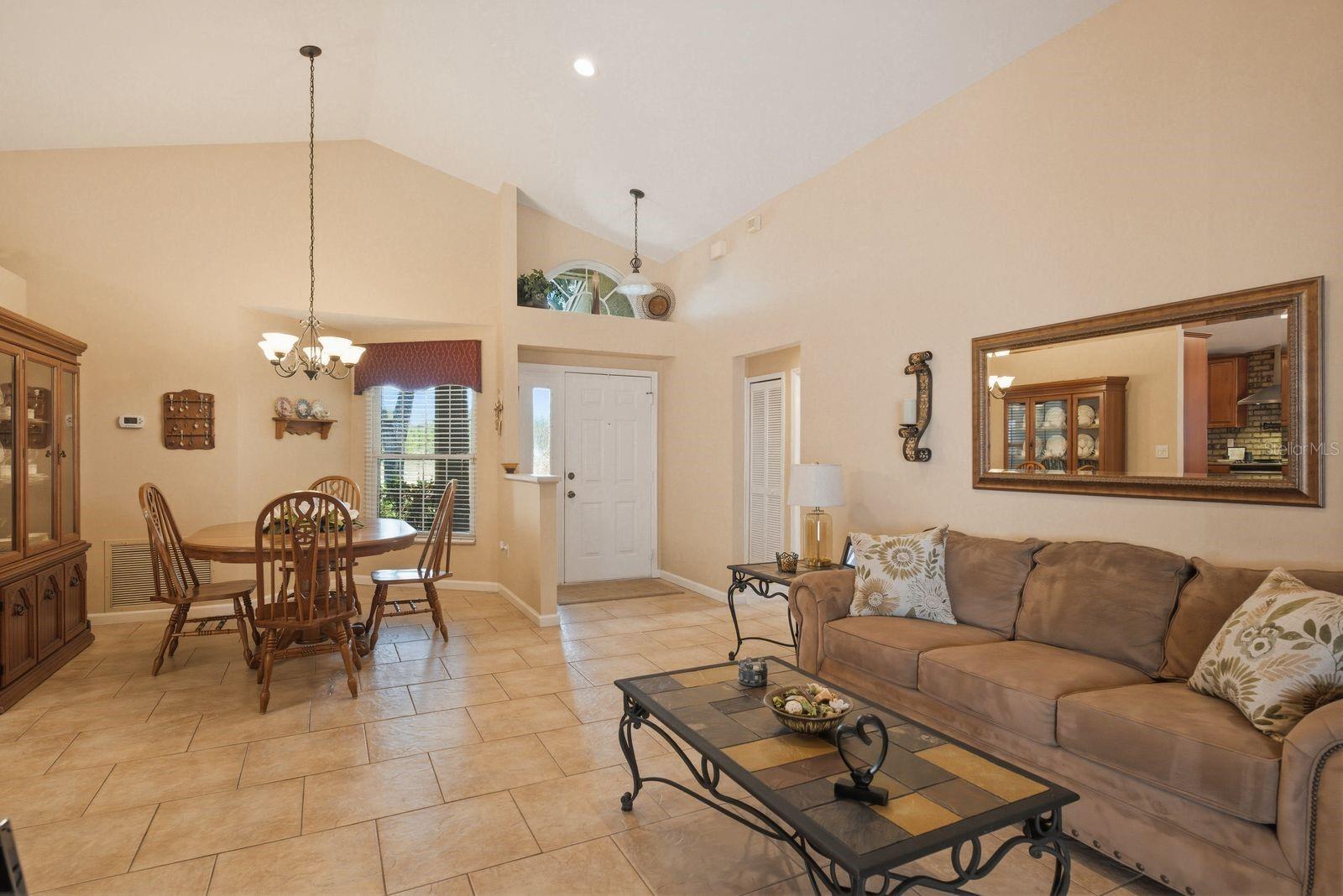 Image 4 of 47 For 3228 Bentley Drive