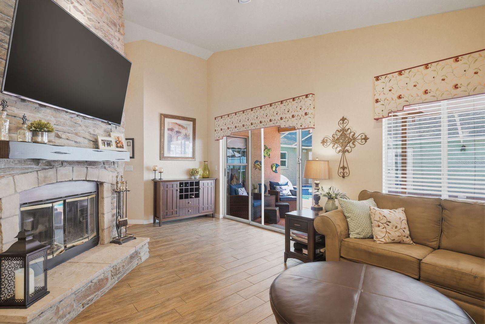 Image 8 of 47 For 3228 Bentley Drive