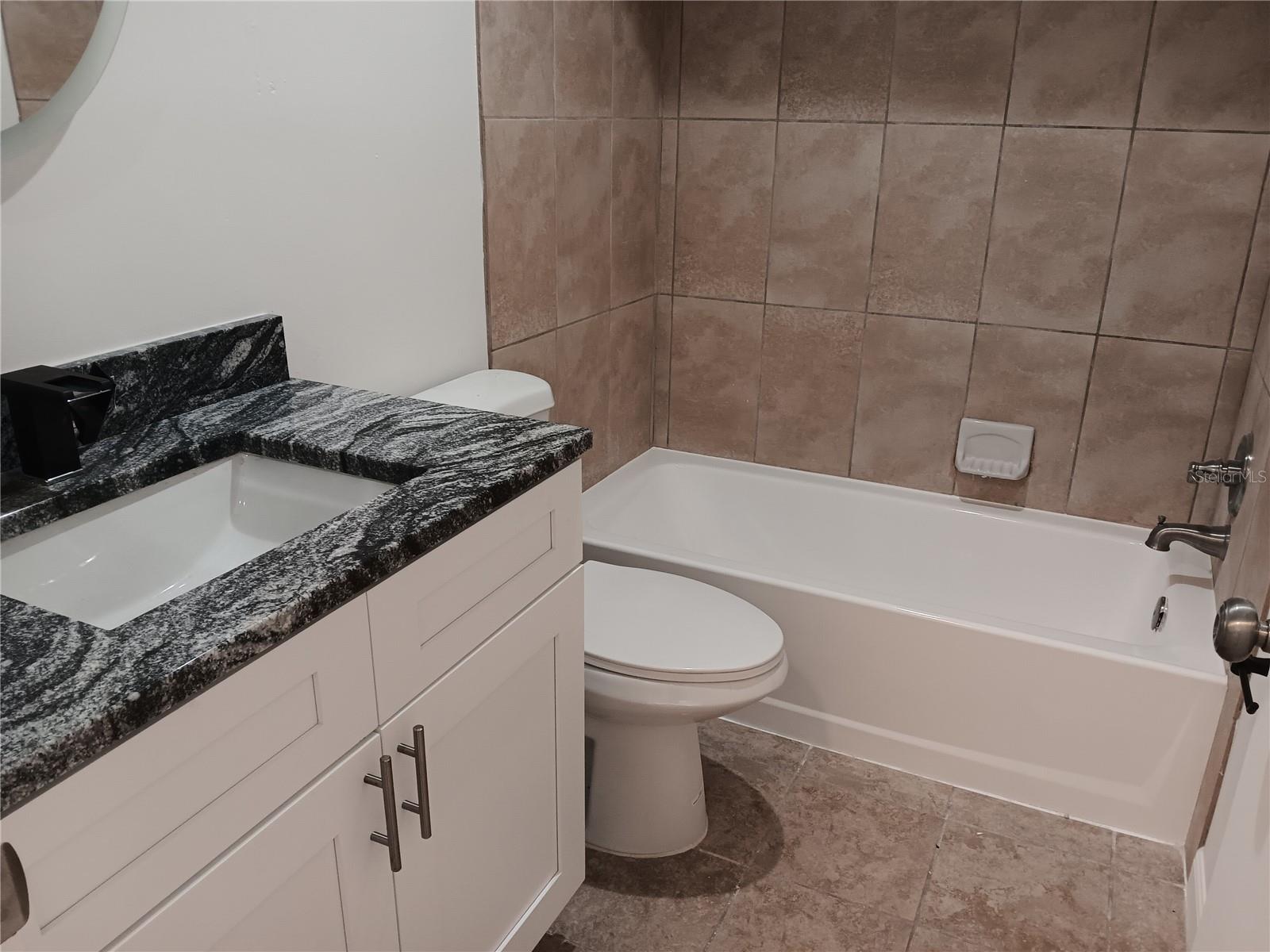 Image 11 of 17 For 1240 70th Street N 9