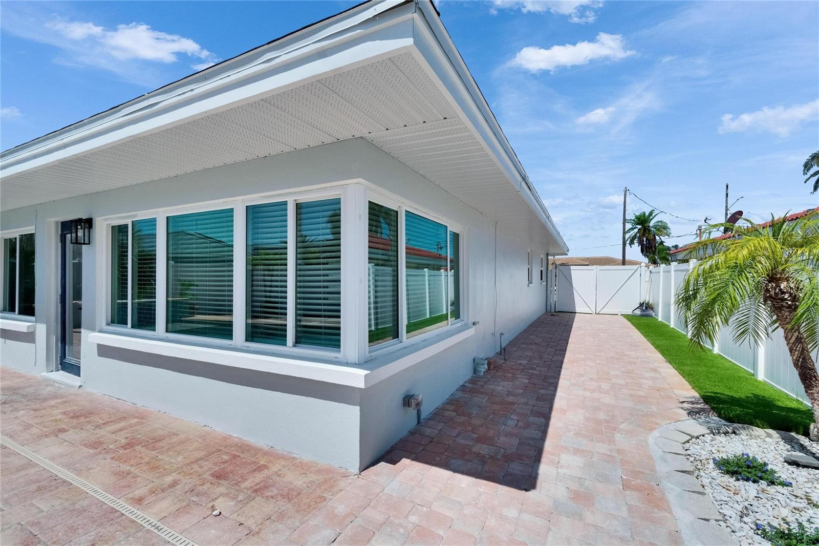 Image 55 of 87 For 1492 Sea Gull Drive S