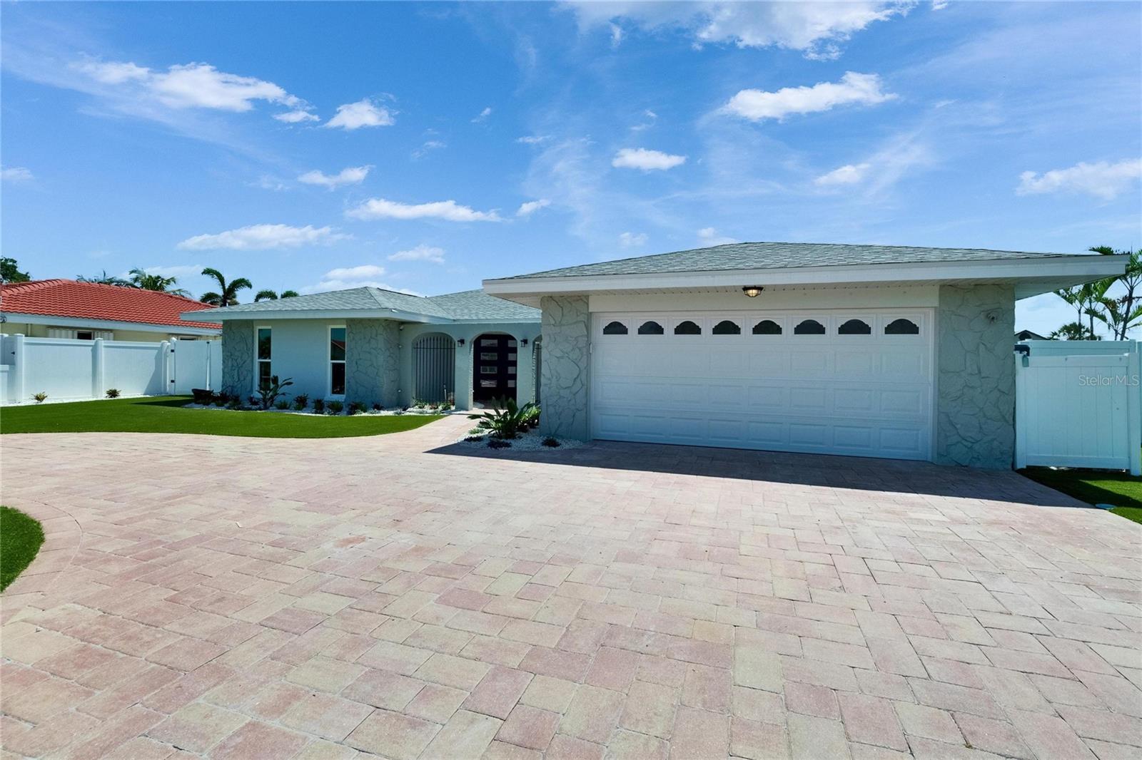 Image 79 of 87 For 1492 Sea Gull Drive S