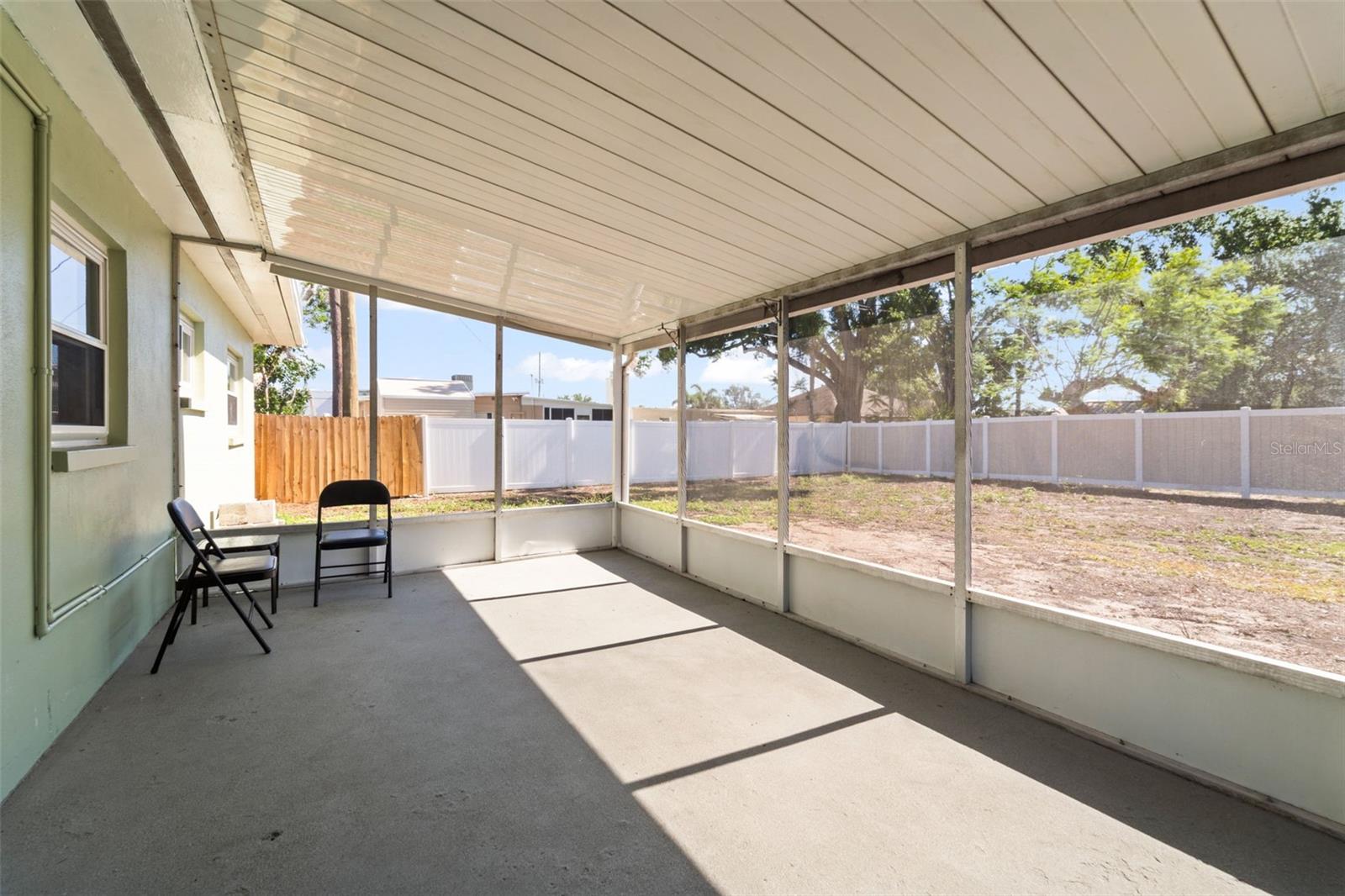 Image 17 of 24 For 8141 42nd Street N