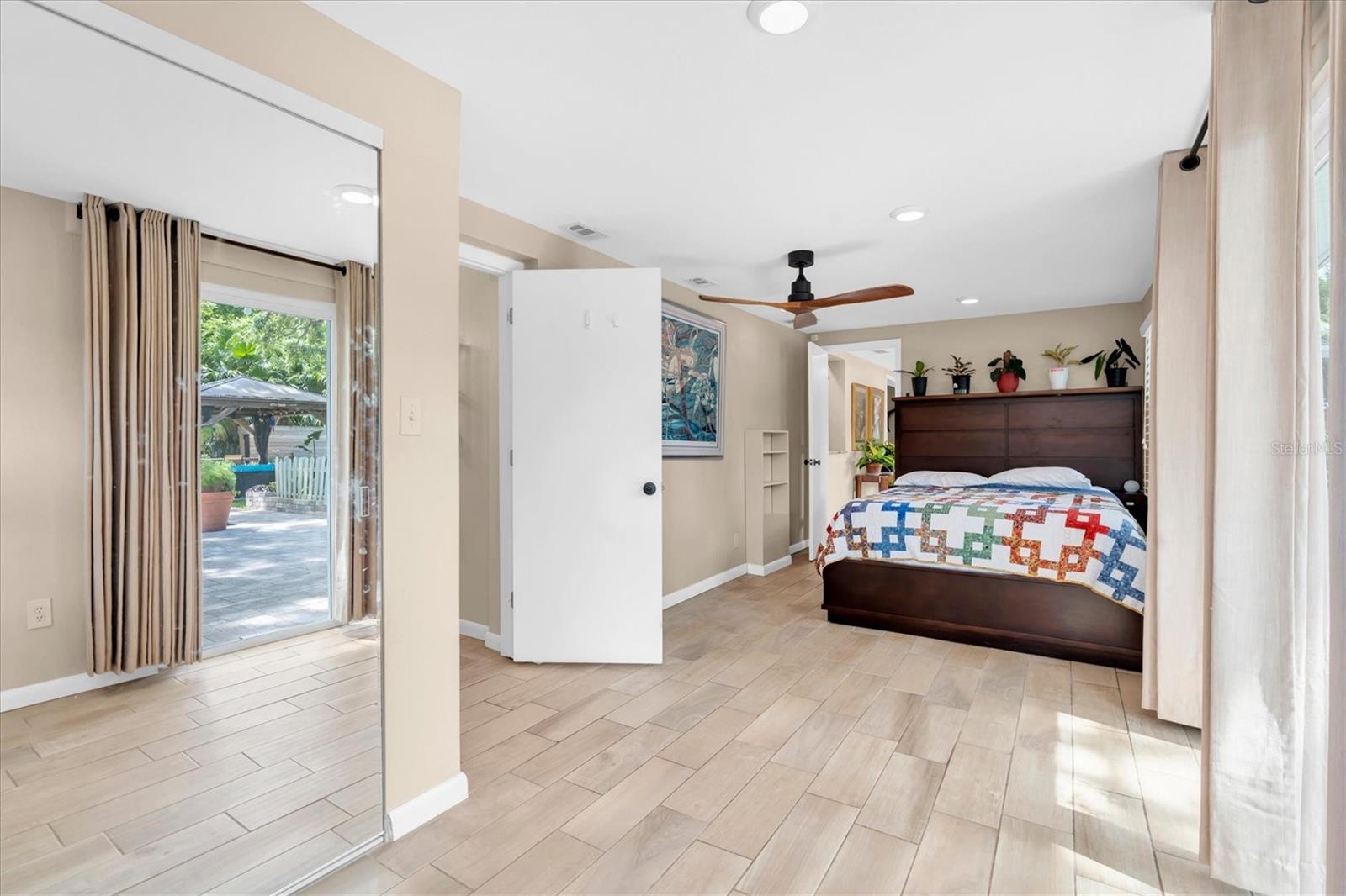 Image 23 of 47 For 1243 Brookside Drive