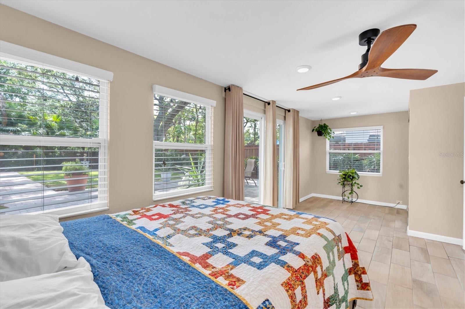 Image 25 of 47 For 1243 Brookside Drive