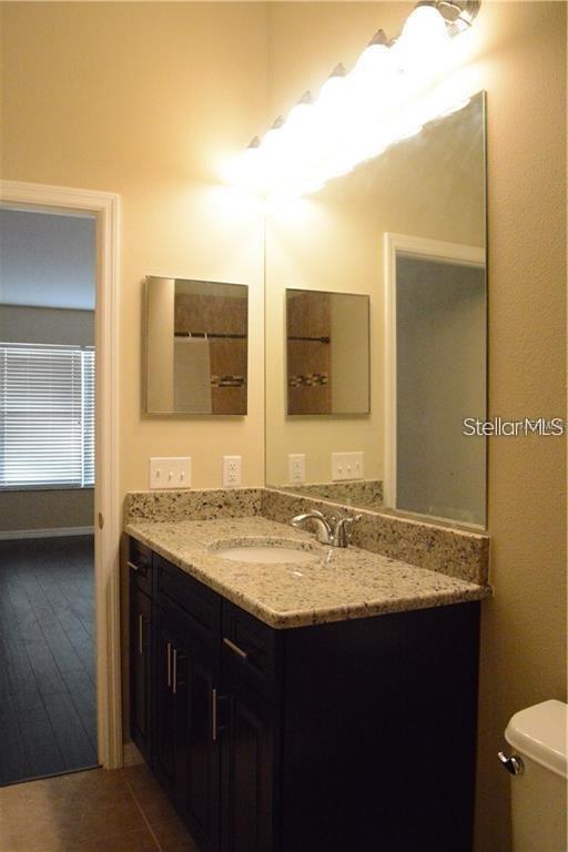 Image 17 of 21 For 4134 Bismarck Palm Drive