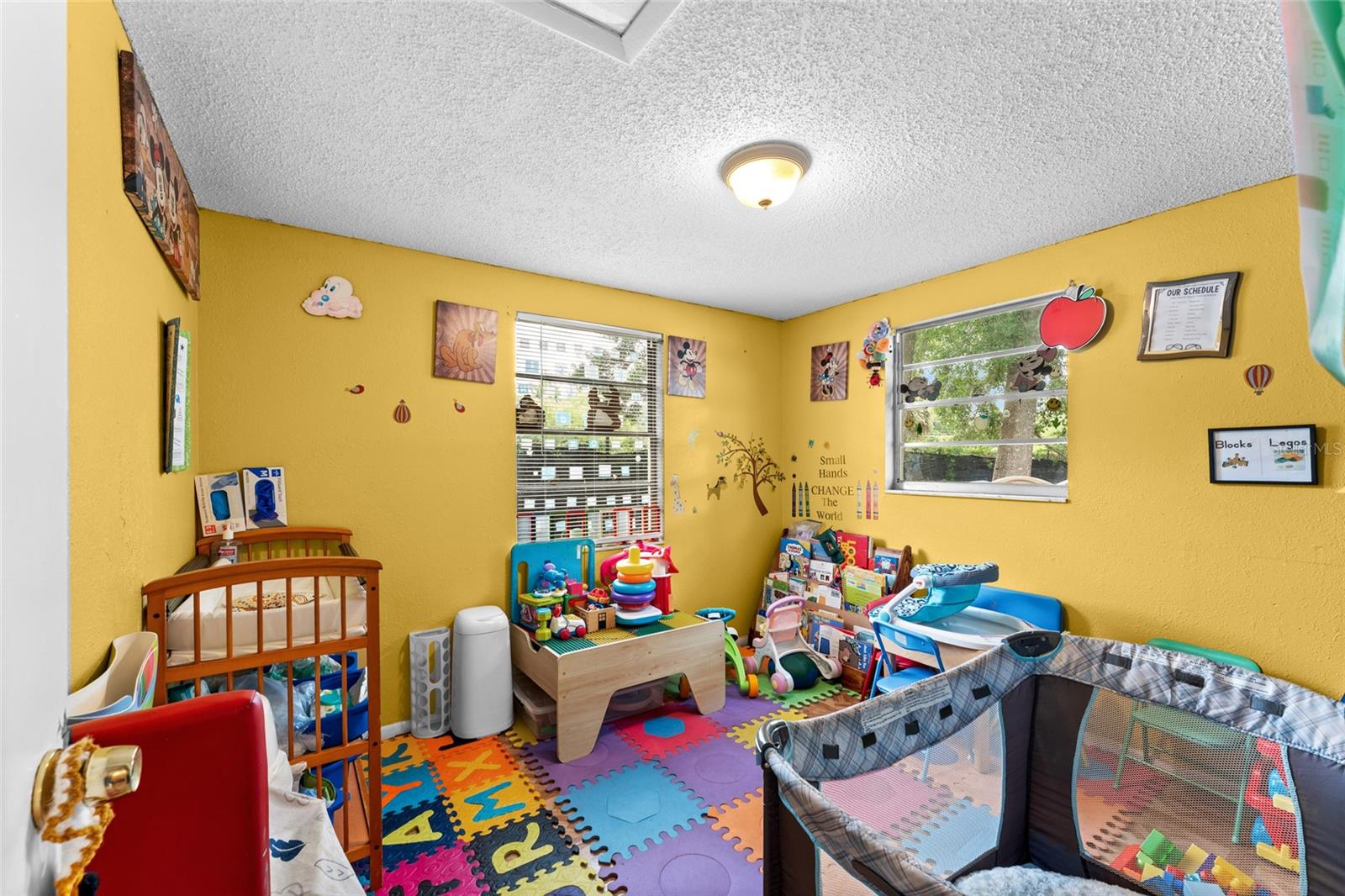 Image 16 of 49 For 14009 20th Street