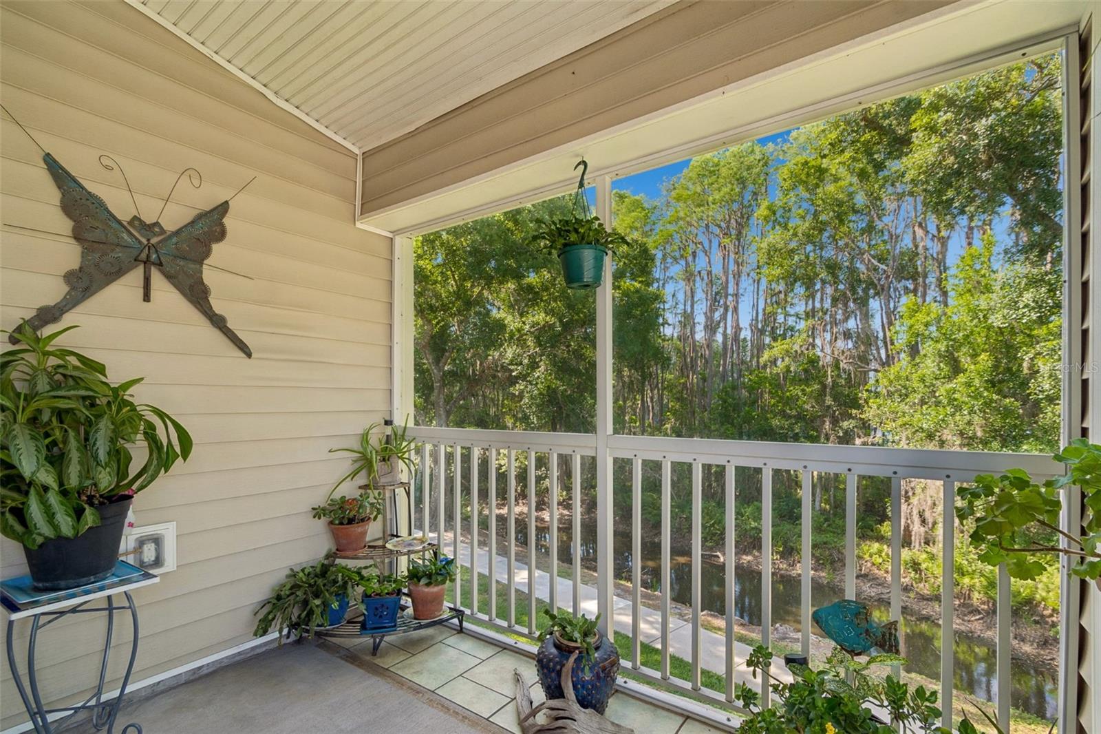 Image 38 of 64 For 1633 Hammocks Avenue 1633
