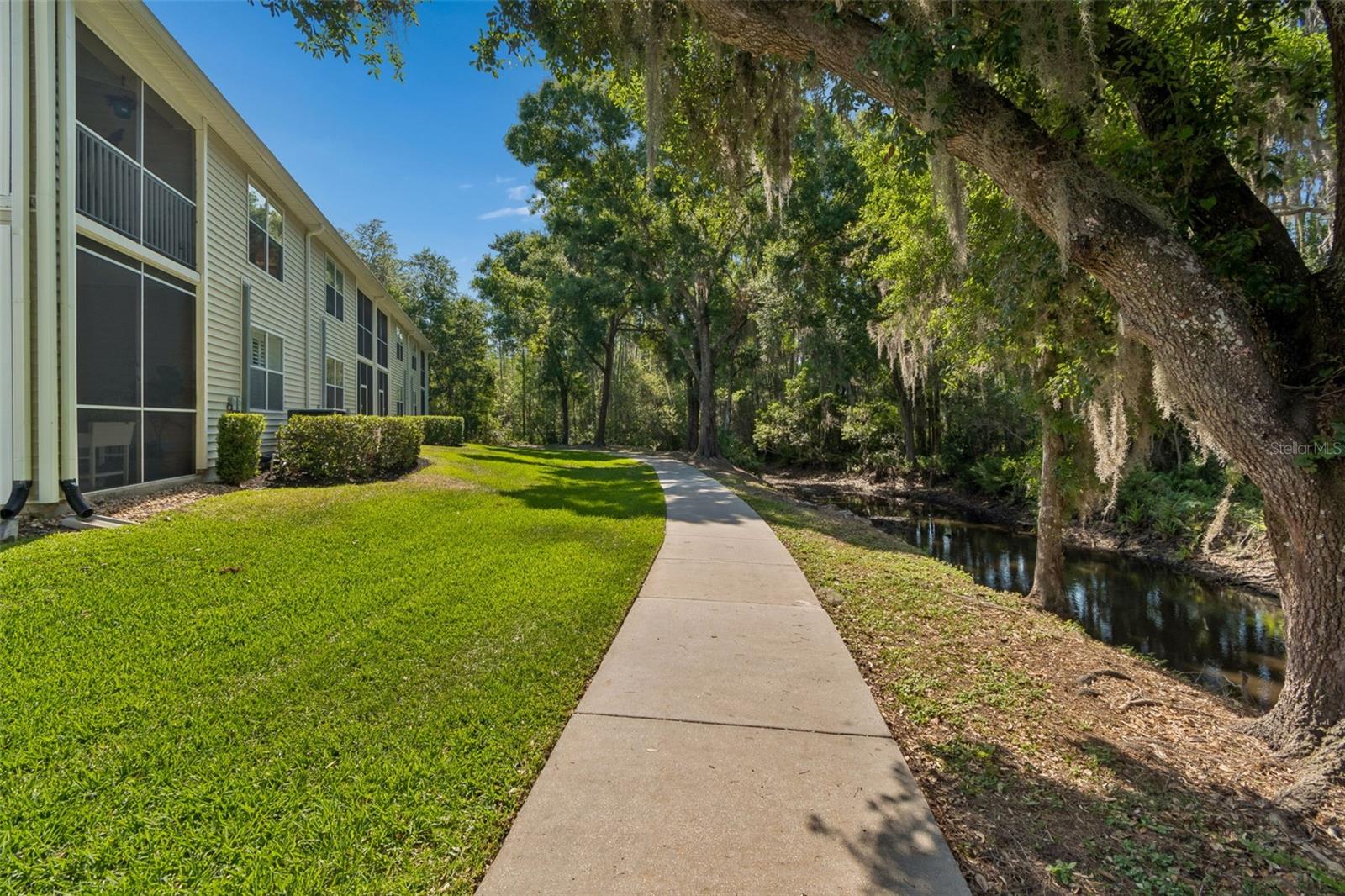 Image 47 of 64 For 1633 Hammocks Avenue 1633