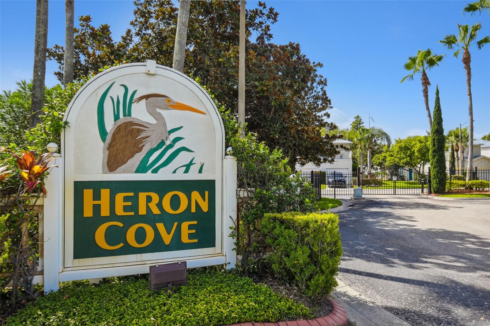 Image 55 of 64 For 1633 Hammocks Avenue 1633