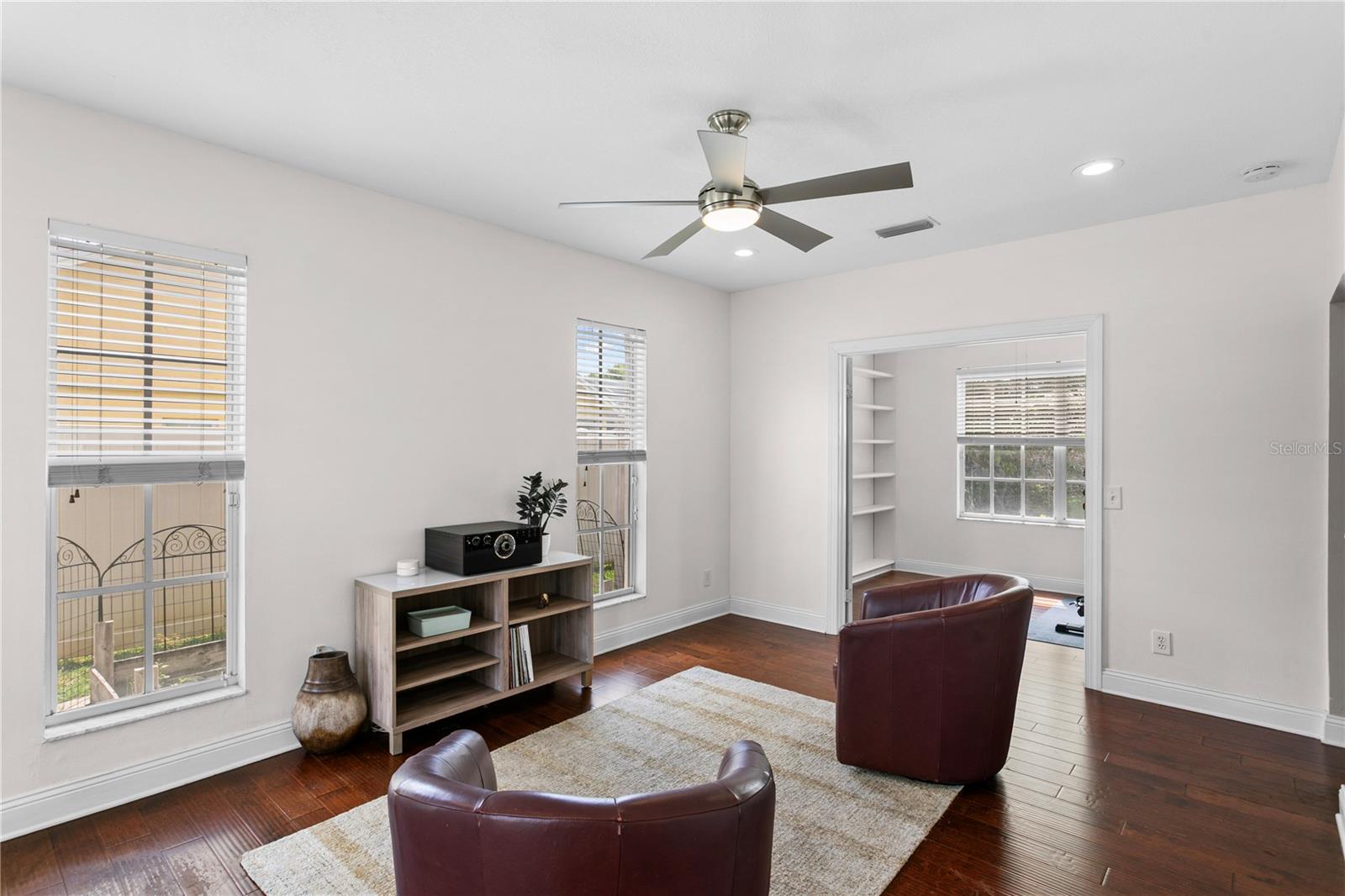 Image 4 of 56 For 15711 Jericho Drive