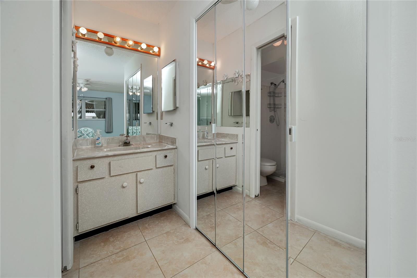 Image 16 of 51 For 3139 38th Street S A