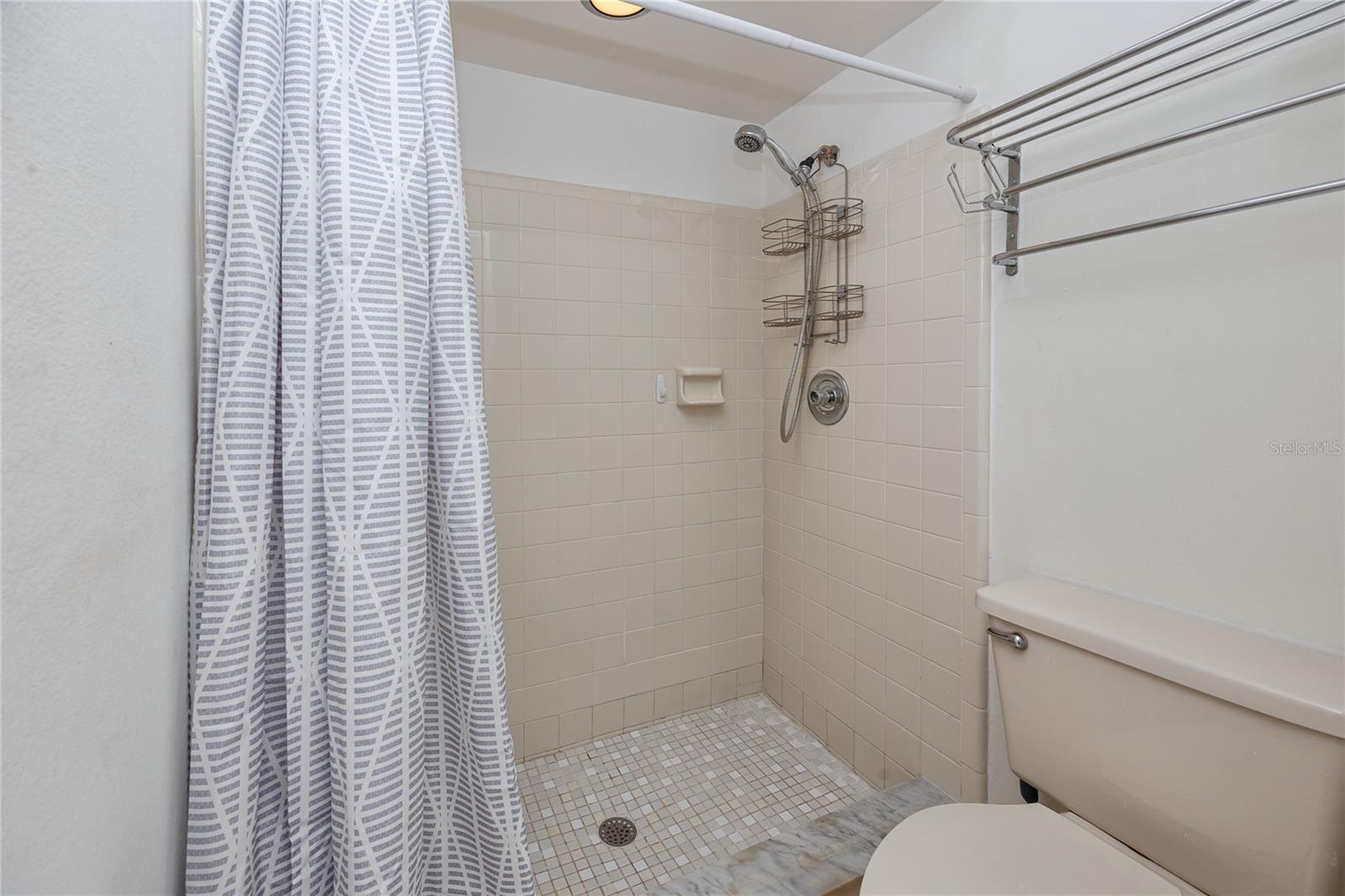 Image 18 of 51 For 3139 38th Street S A