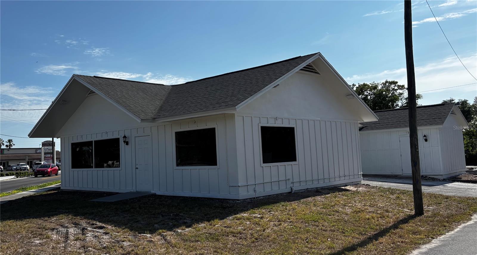 Image 2 of 6 For 5417 Grand Boulevard B