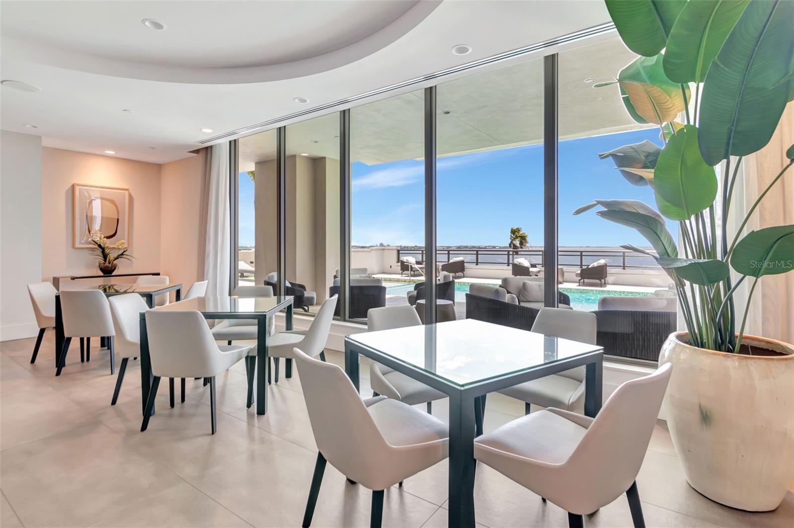 Listing photo id 8 for 2103 Bayshore Boulevard 602