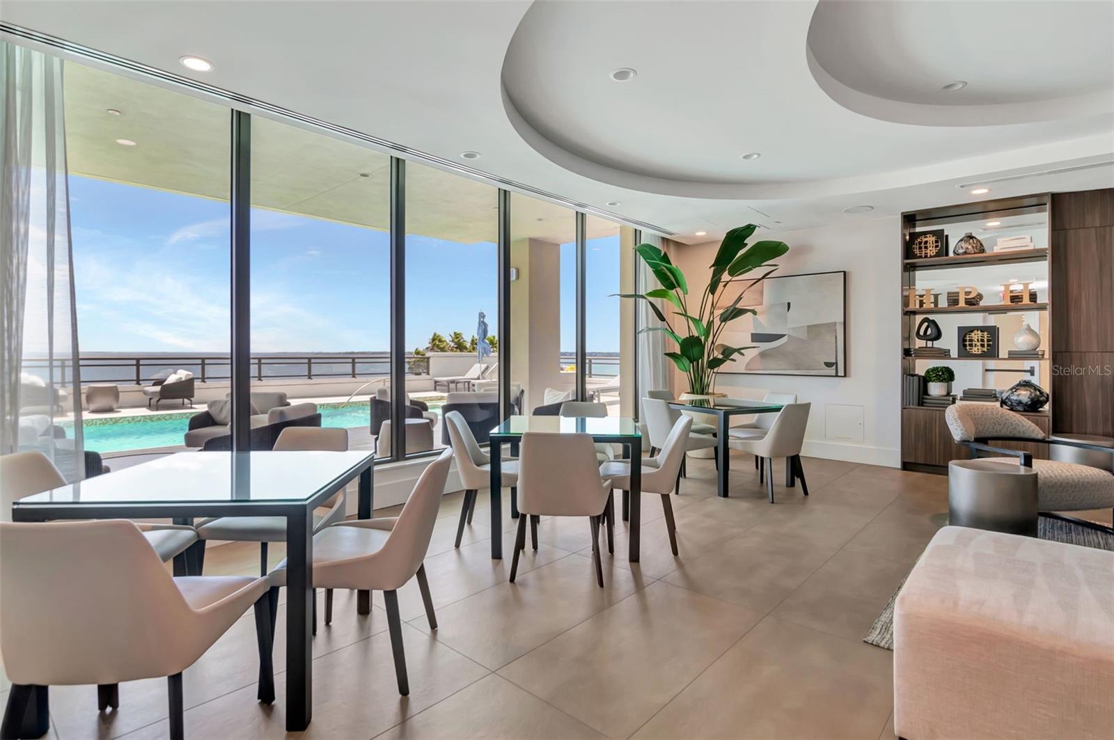 Listing photo id 9 for 2103 Bayshore Boulevard 602