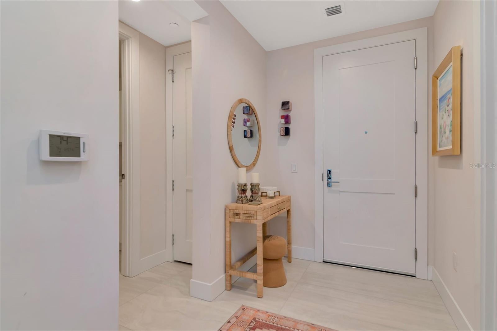 Listing photo id 12 for 2103 Bayshore Boulevard 602