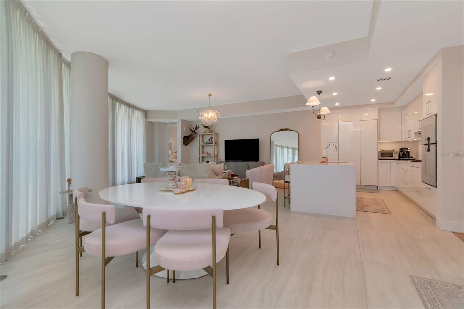 Listing photo id 17 for 2103 Bayshore Boulevard 602