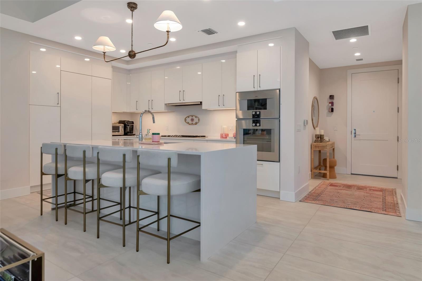 Listing photo id 22 for 2103 Bayshore Boulevard 602