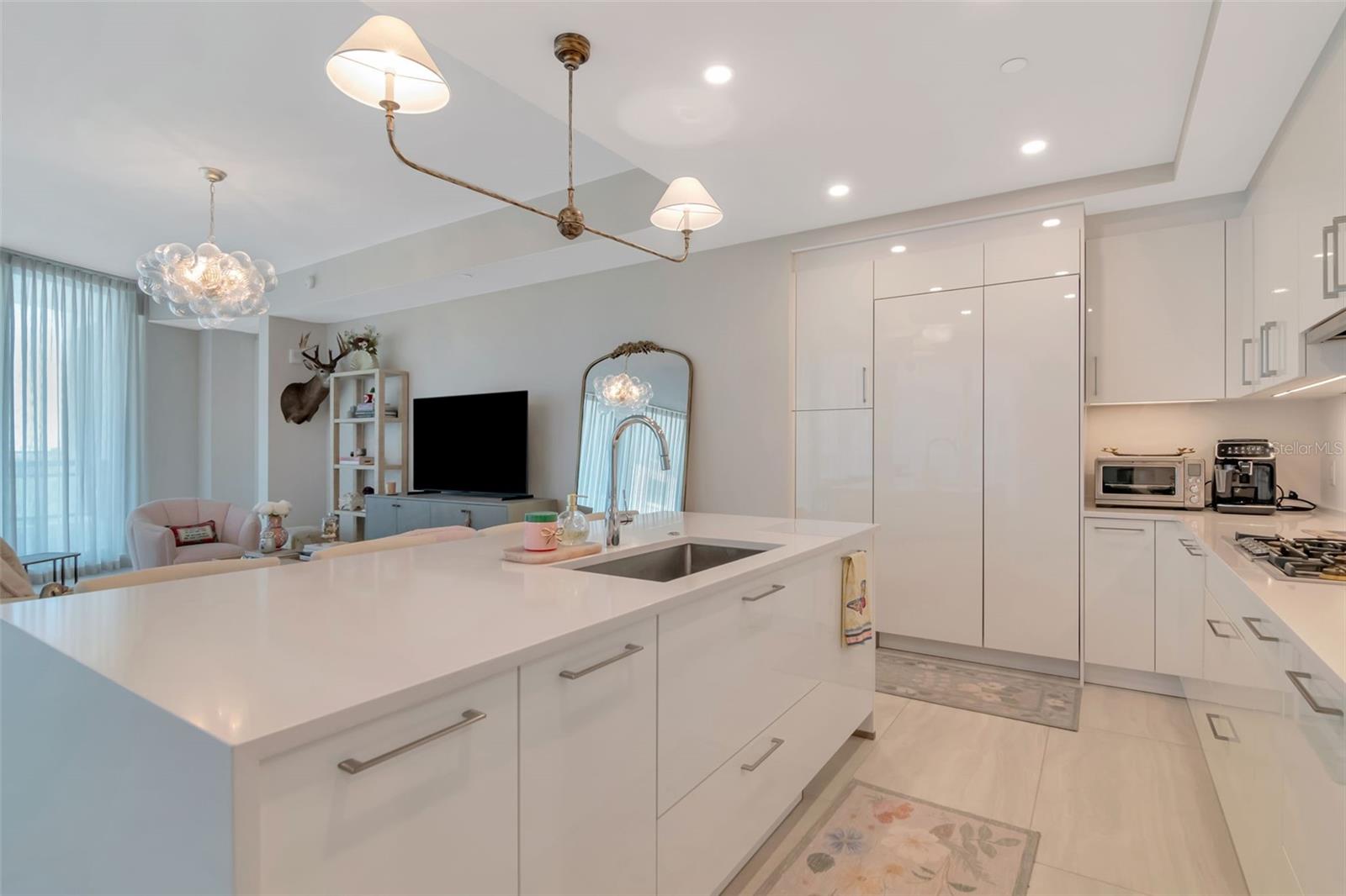 Listing photo id 24 for 2103 Bayshore Boulevard 602
