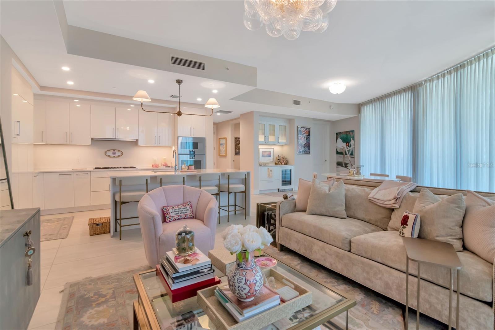 Listing photo id 30 for 2103 Bayshore Boulevard 602