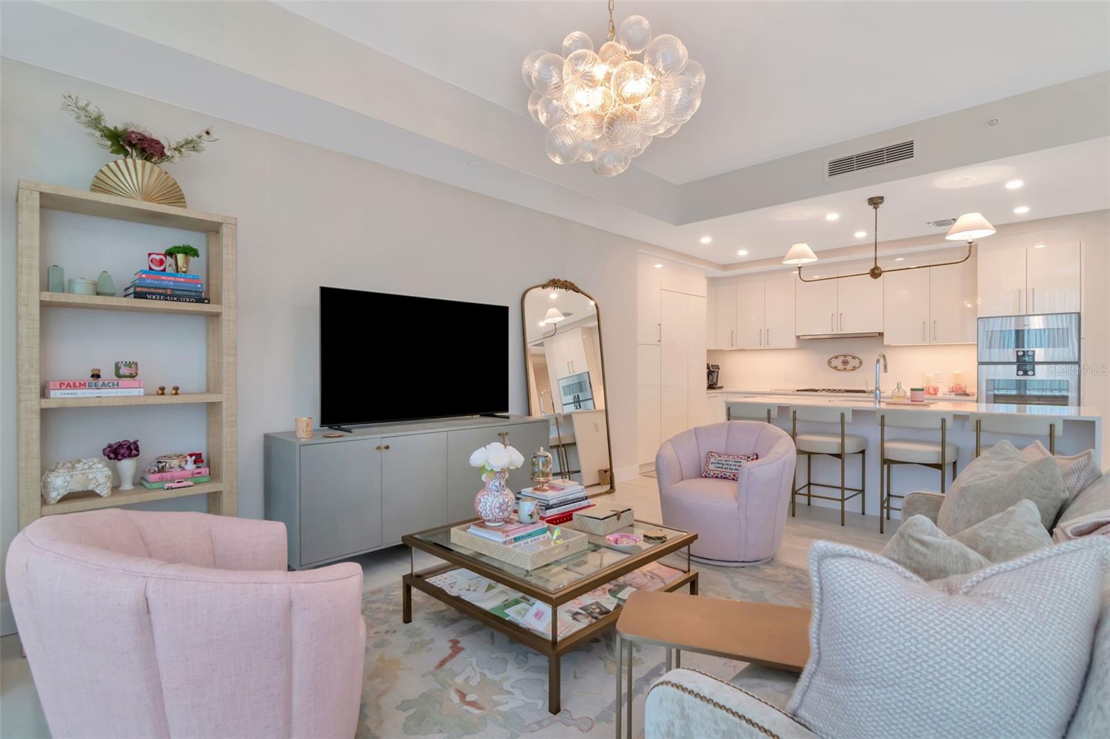 Listing photo id 31 for 2103 Bayshore Boulevard 602