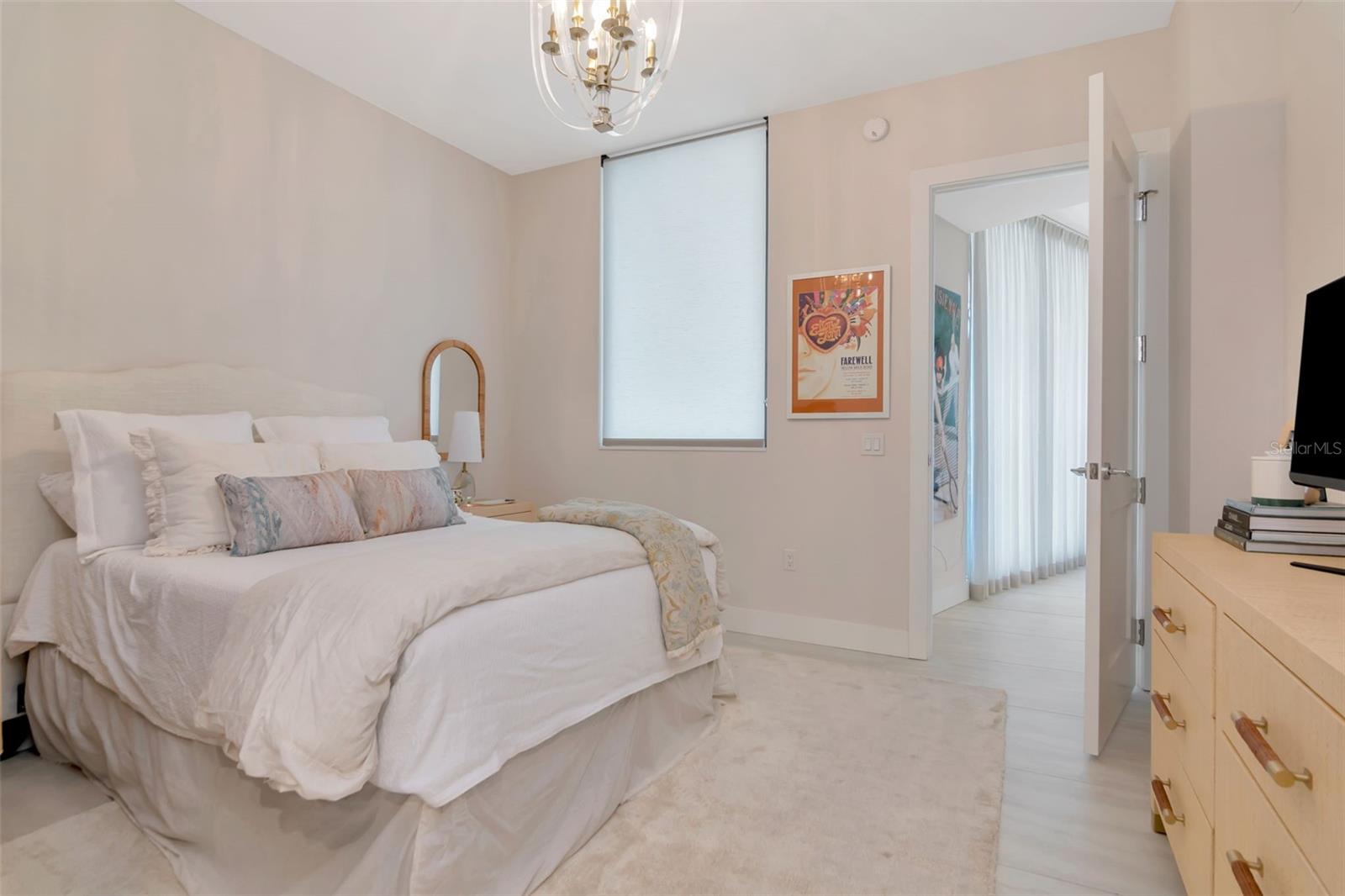 Listing photo id 44 for 2103 Bayshore Boulevard 602