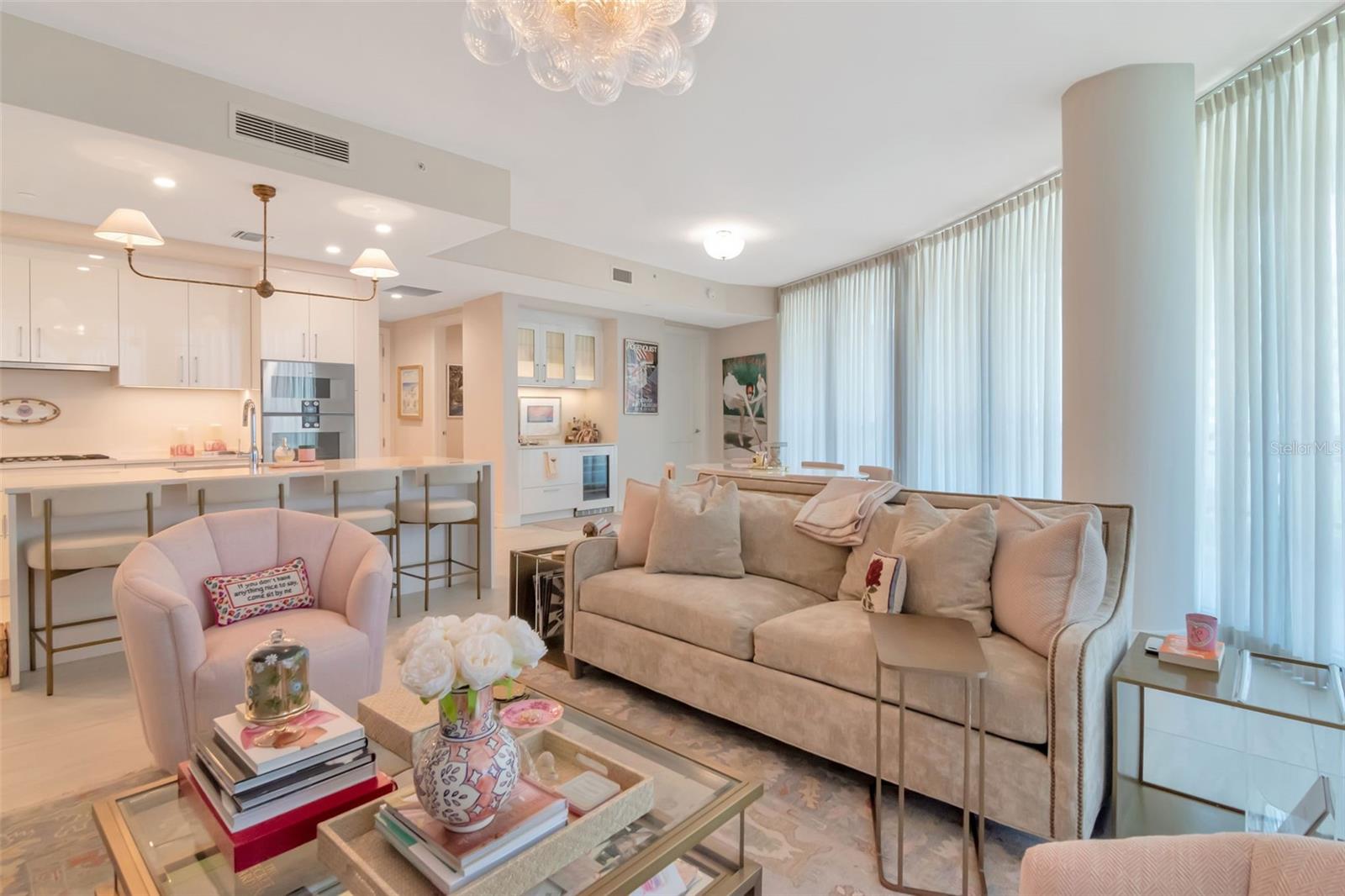 Listing photo id 48 for 2103 Bayshore Boulevard 602