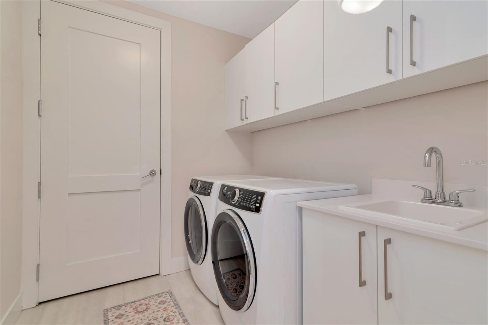 Listing photo id 49 for 2103 Bayshore Boulevard 602