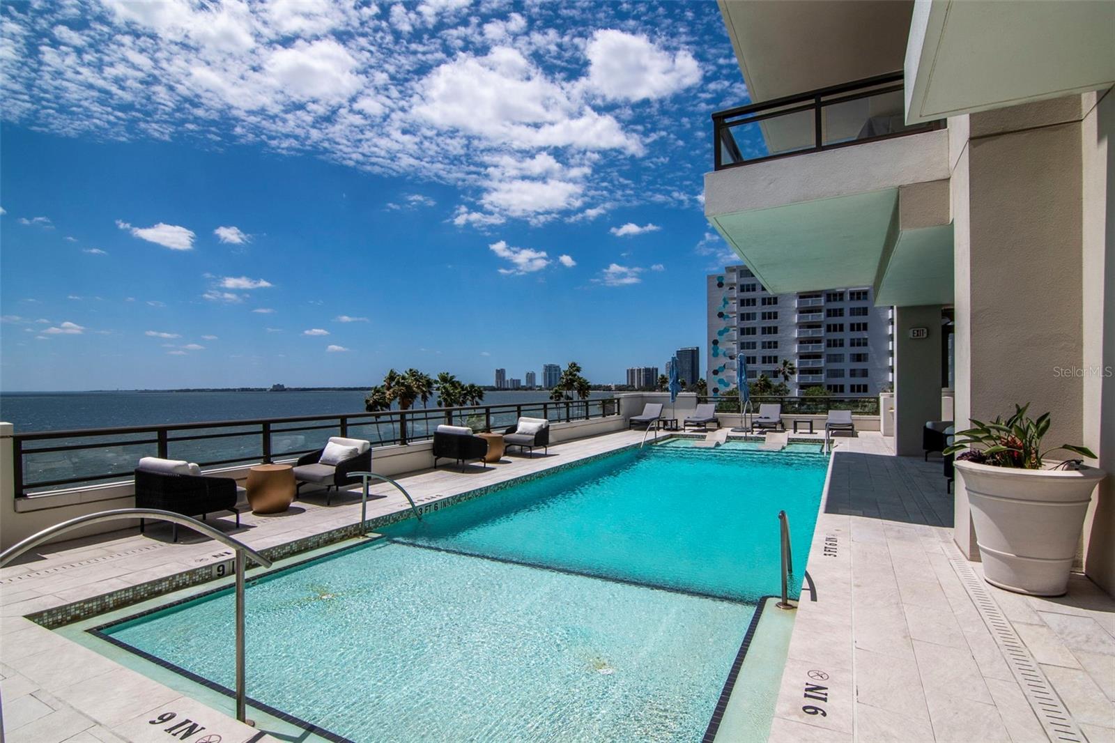 Listing photo id 76 for 2103 Bayshore Boulevard 602