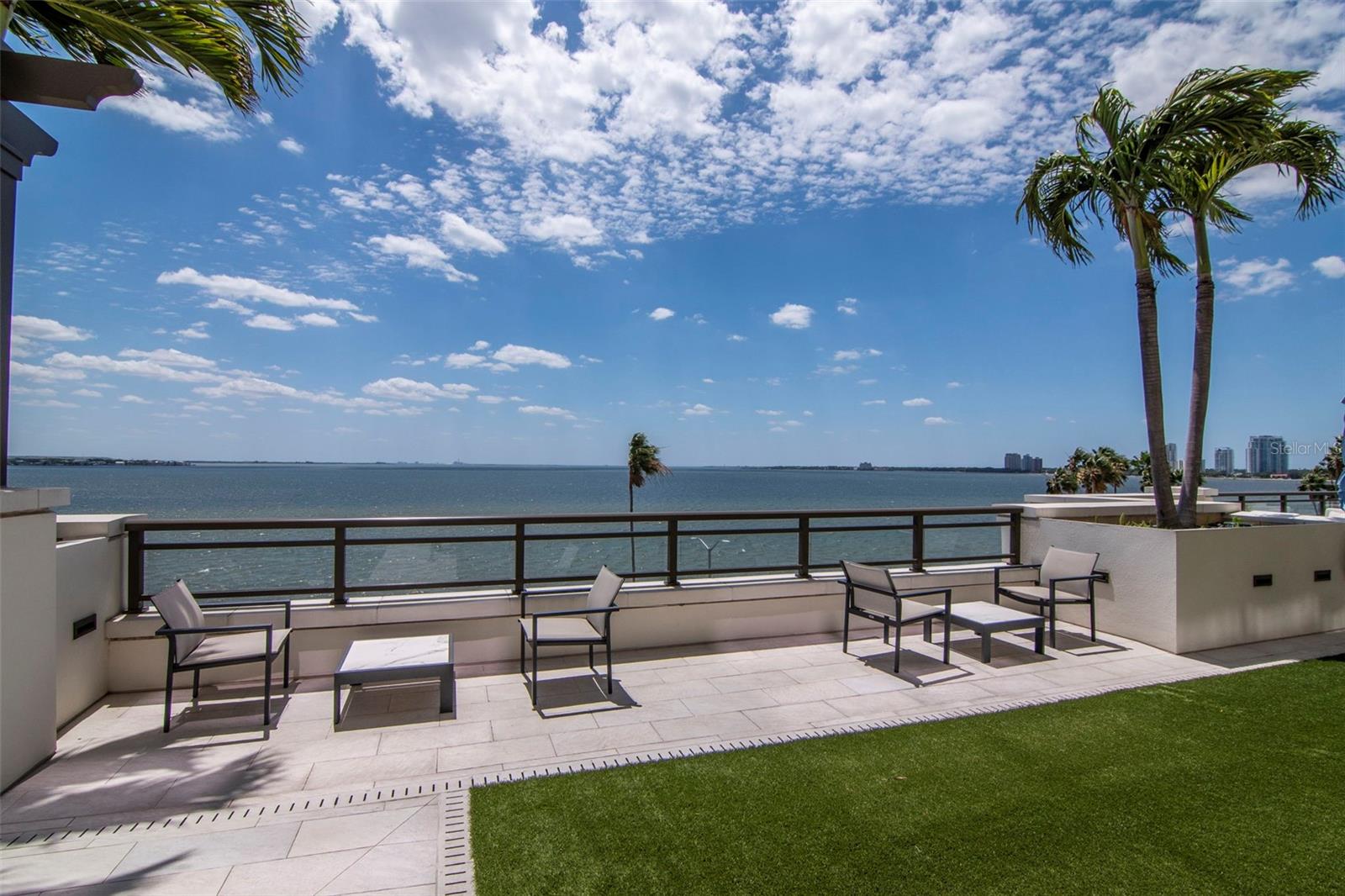 Listing photo id 83 for 2103 Bayshore Boulevard 602