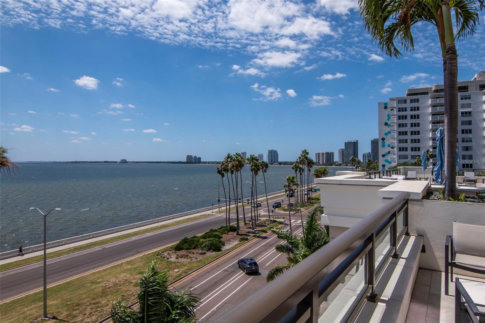 Listing photo id 84 for 2103 Bayshore Boulevard 602